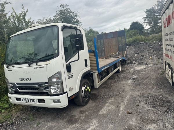 Izuzu 3.0 plant truck 2020 - Main image