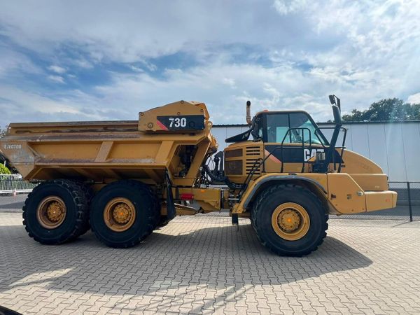 Caterpillar 730 EJ 2012 (10700 hrs) - Main image