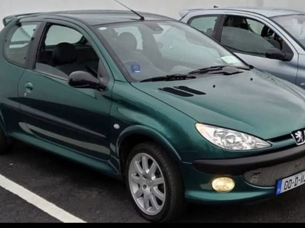 Peugeot 206 2000 GTI - Main image