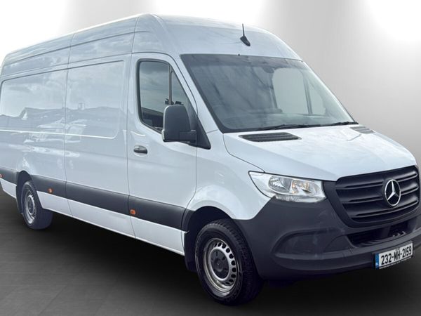 Mercedes-Benz Sprinter 315 Van L3 H2 (2023) - Main image