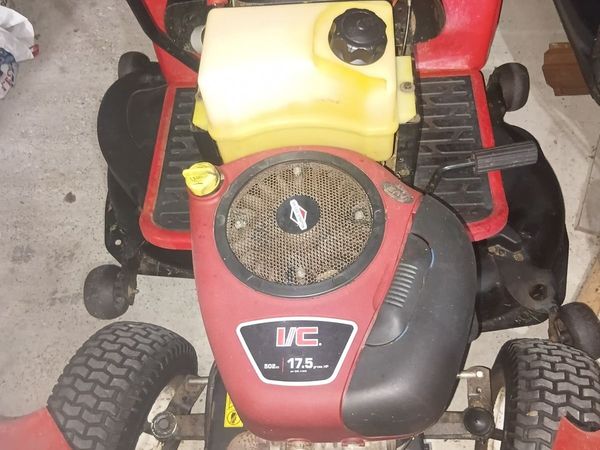Ride on lwanmower - Main image