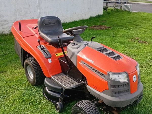 Ride on lawnmower...trade ins welcome - Main image