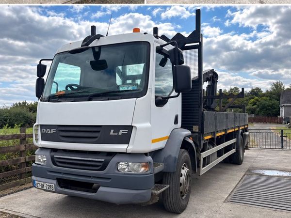DAF LF55 220 Atlas Crane - Main image