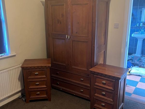 Bedroom furniture set - Main image