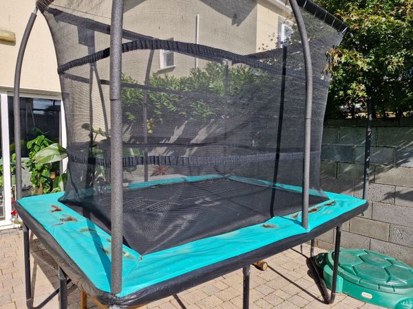 Trampoline - Main image