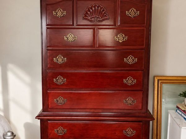 Vintage Chest of Drawers - Main image