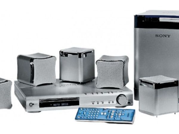 Sony 500W Surround Sound Home Theatre system - Main image