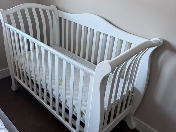Baby cot with mattress - Main image