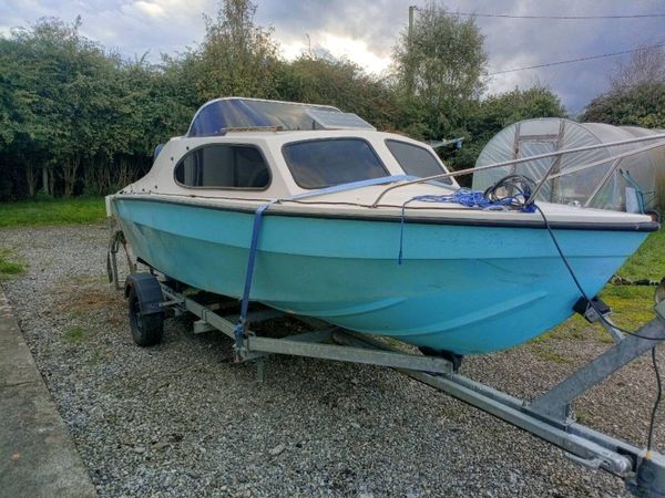 14ft two berth boat - Main image