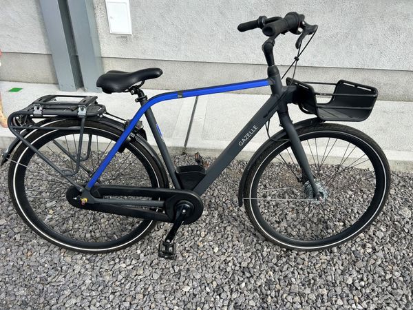 Gazelle CityGo Bicycle with Child Seat - Main image