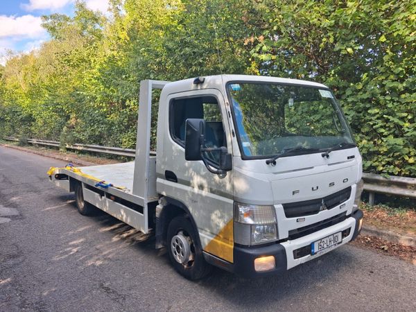 MITSUBISHI CANTER RECOVERY TRUCK - Main image