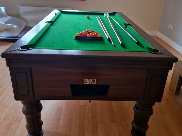 supreme prince 7x4 pool table,  just covered - Main image