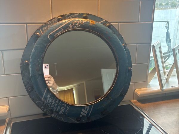 Mirror - Main image