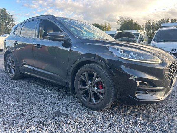 Ford Kuga ST-LINE 2022 NCT 02/28 - Main image