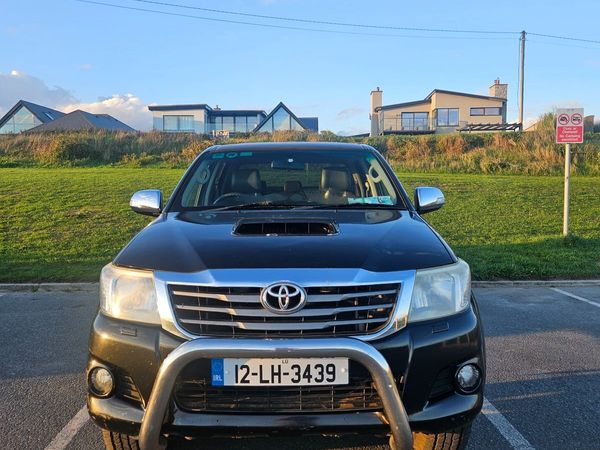 2012 Toyota Hilux Invincible 3.0 Automatic - Main image