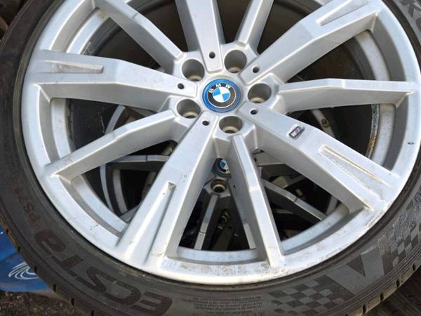 Various BMW Alloys - Main image