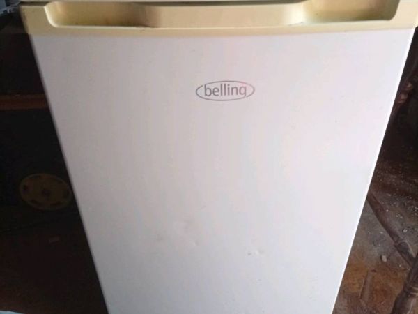 Undercounter fridge - Main image