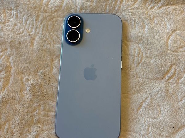iPhone 17 - Main image