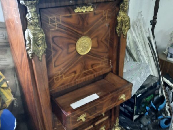 Antique cabinet - Main image