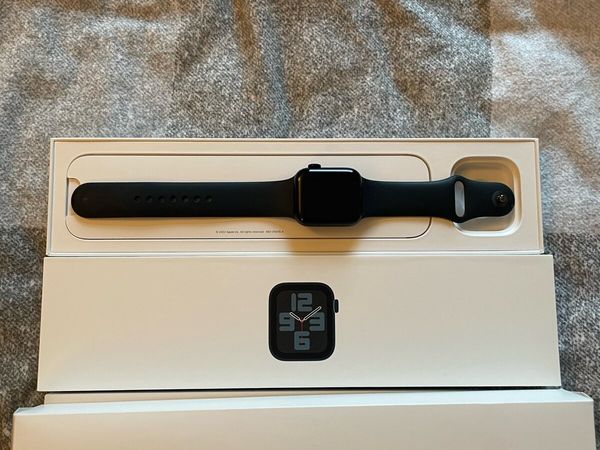 Apple Watch SE 2nd Gen 40mm - Main image