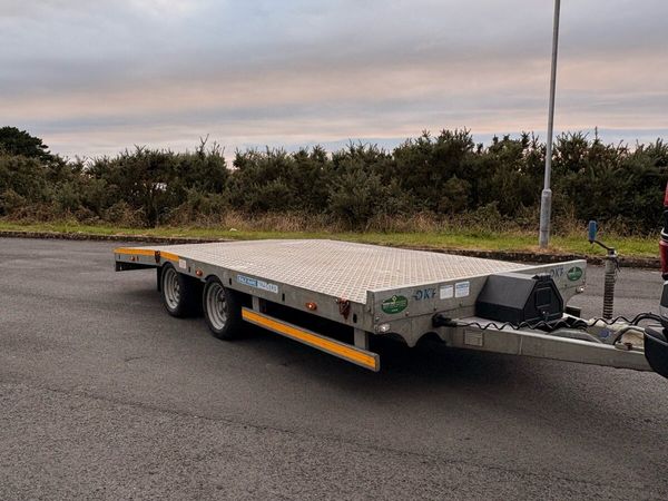 Dale Kane Beavertail Trailer - Main image