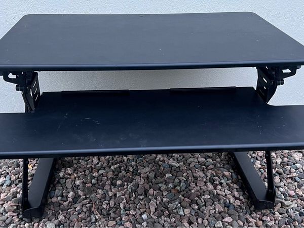 Manual height-adjustable standing desk workstation - Main image