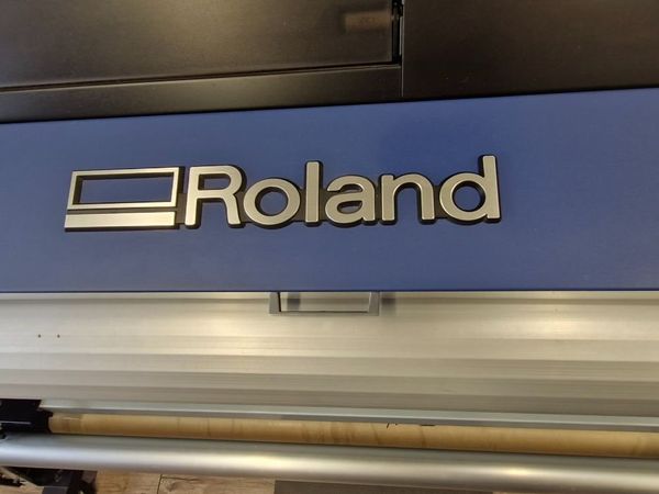Roland digital printer with laminator. - Main image