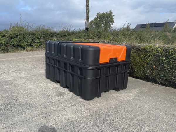 New 2500L Diesel PolyCUBE Tank **Online Auction** - Main image