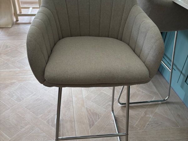 kitchen bar/island chairs x 5 - Main image