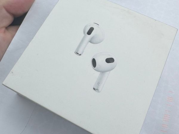 Apple AirPods 3rd Gen - Main image