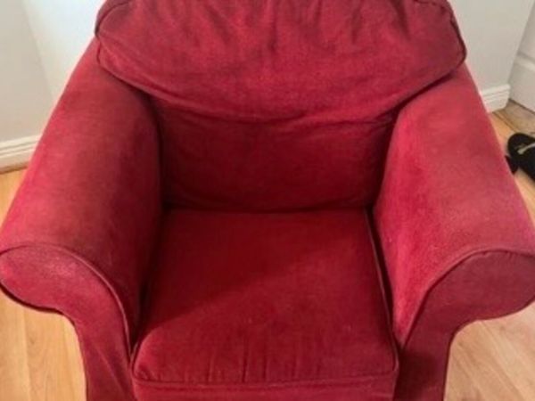 Red armchair - Main image