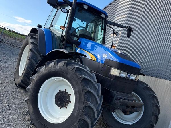 New Holland TM120 - Main image