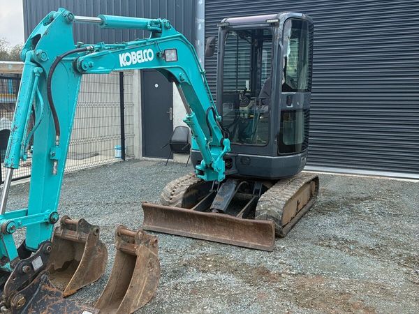 Kobelco 3 tonne digger sk30 SR - Main image
