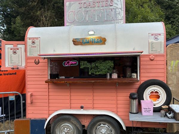 Fully Equipped Coffee/Food Trailer – Turnkey - Main image