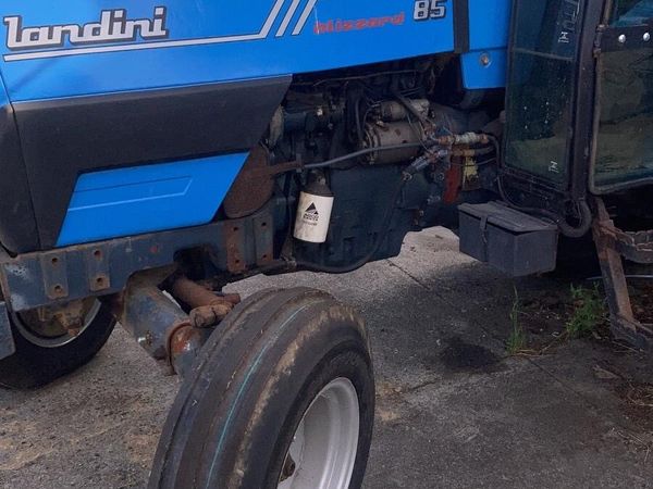 Tractor - Main image