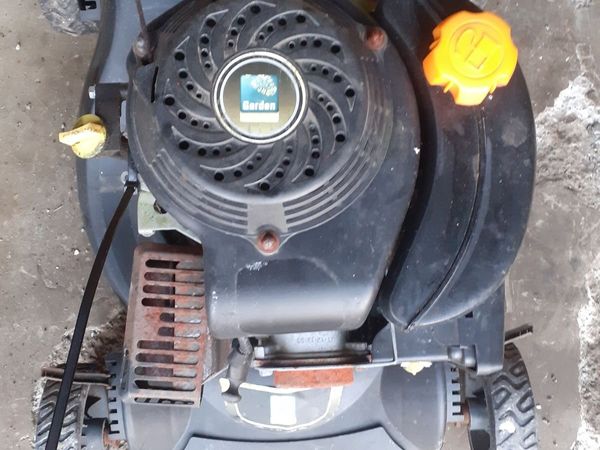 Lawnmower ENGINE - Main image