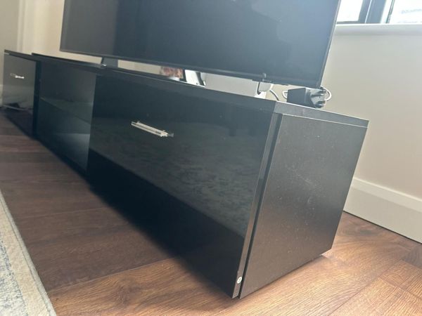 Large Black Gloss TV Unit / Media Cabinet – 3-Sect - Main image