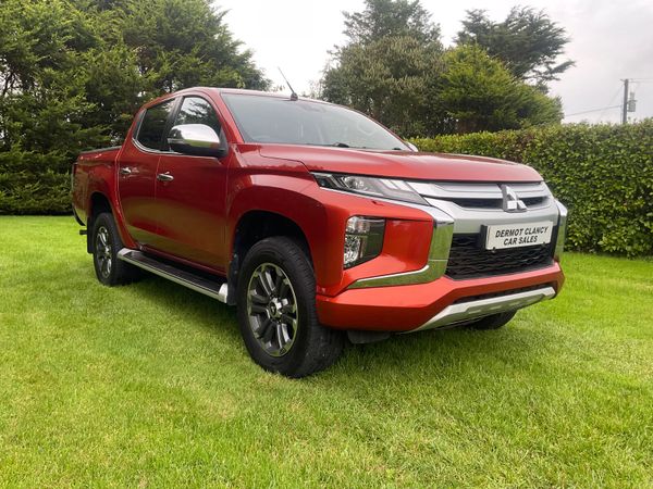 2020 Mitsubishi L200 DI-D WARRIOR   *39724 Mls!* - Main image