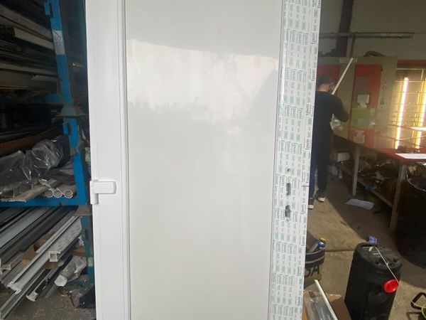 PVC door - Main image