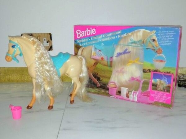 Barbie Nibbles Horse - Main image