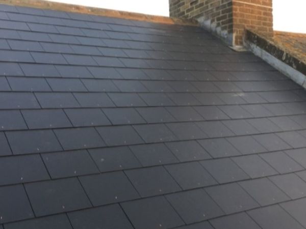TOP PEAK ROOFING - Main image