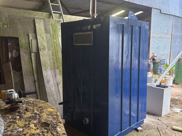 Steel site toilet - Main image