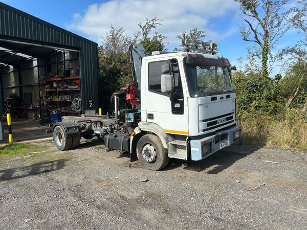 Iveco Truck with crane chassis cab - Main image