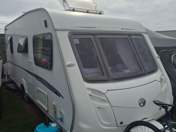 2007 swift charisma 555 fixed bed - Main image