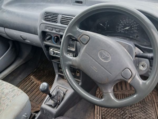 Toyota Starlet 1996 - Main image