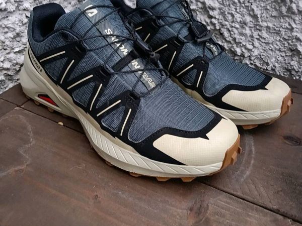 Salomon mens trail shoes - Main image