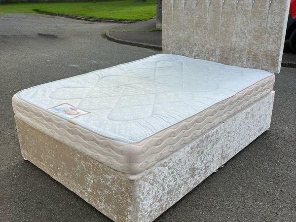 Crushed velvet Double bed 💎 Headboard - Main image