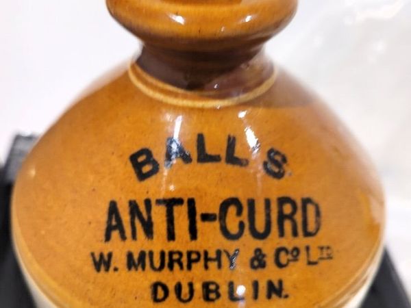 Antique jug - Main image
