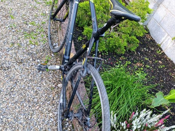Merida Speeder 100 – Hybrid Bike
Merida Speeder 10 - Main image