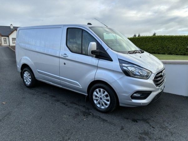 Ford Transit Custom Limited ** €215 VRT ** - Main image